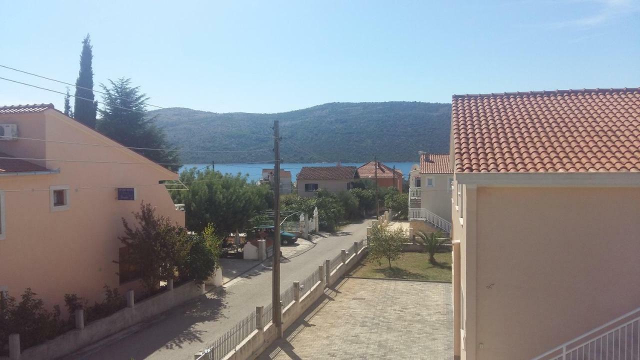 Kuca Za Odmor Lavanda Poljica  Εξωτερικό φωτογραφία